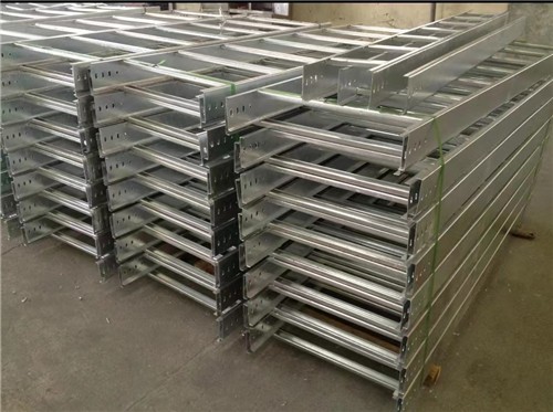 沈陽(yáng)梯式大跨距橋架1